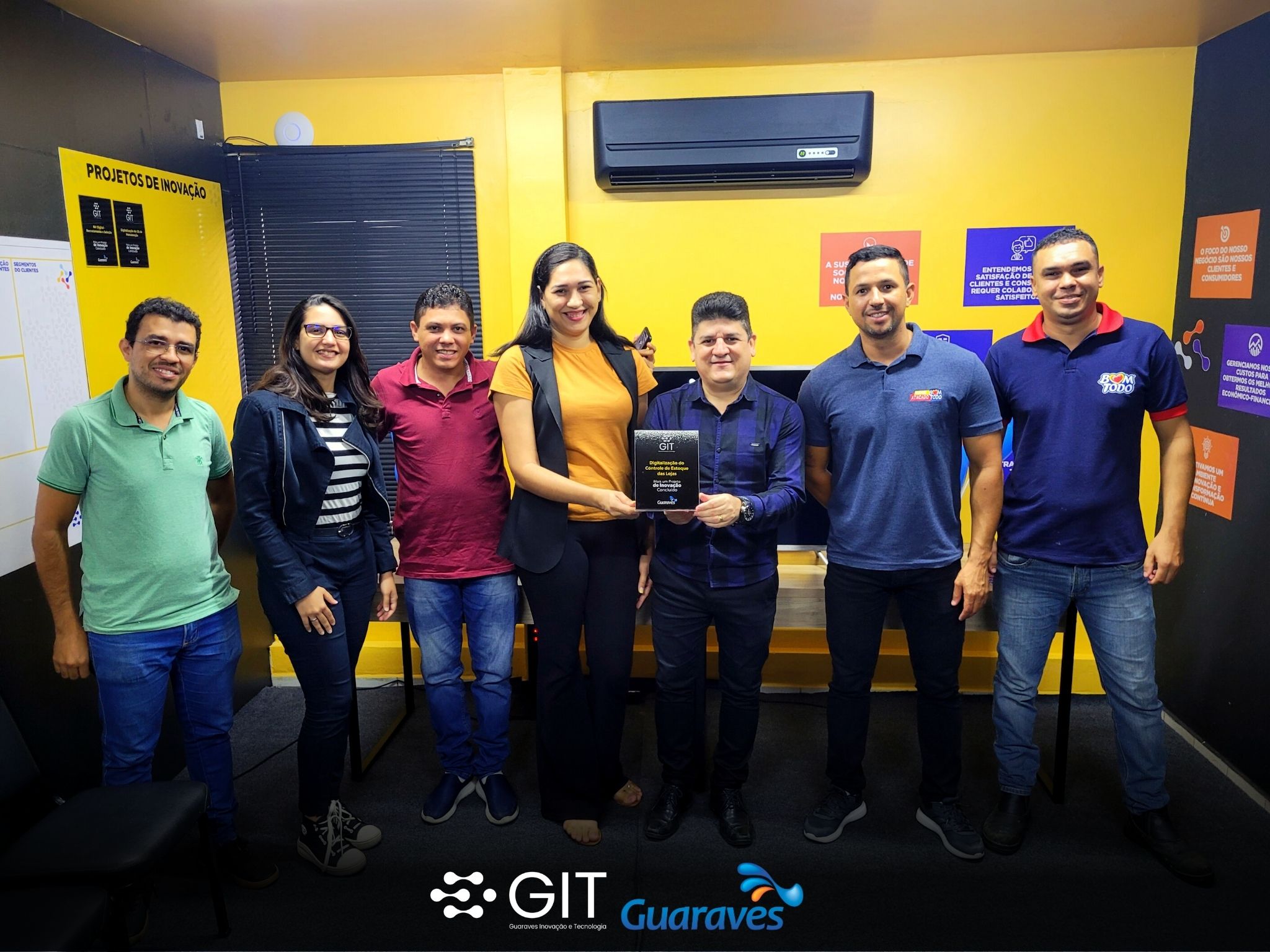 Celebração e Entrega do Projeto de Digitalização do Controle de Estoque das Lojas